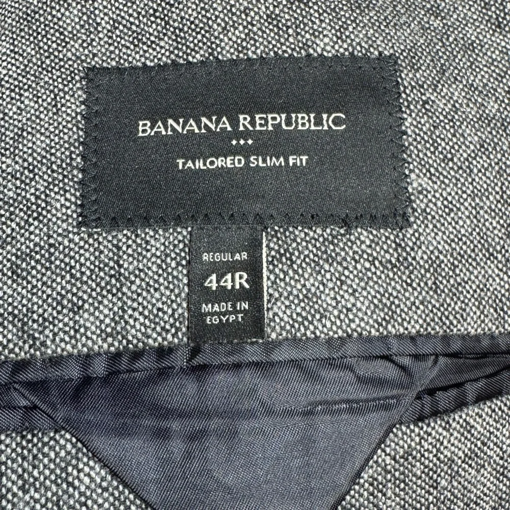 NWT Banana Republic Sport Blazer Men's‎ 44R Wool Blend Tailored Fit Gray